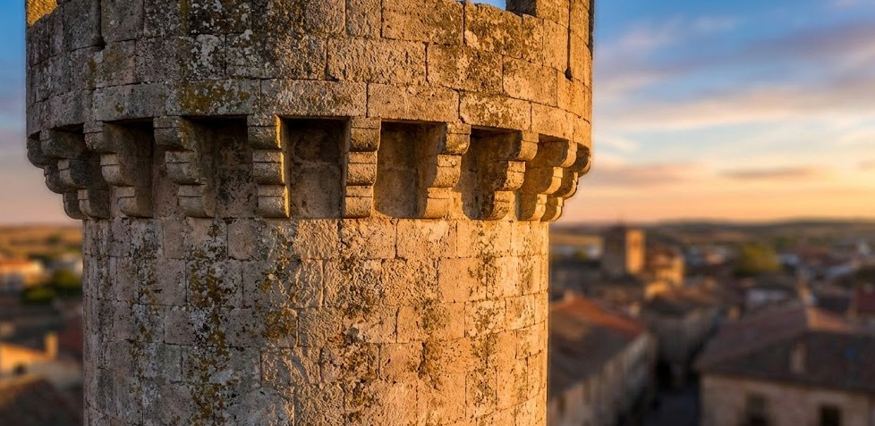 Rollo de las Monjas en la Muralla de Almazán