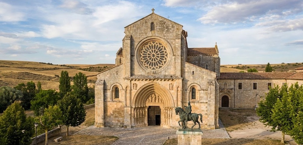 Fachada del Monasterio de San Pedro de Cardeña, lugar cidiano por excelencia.