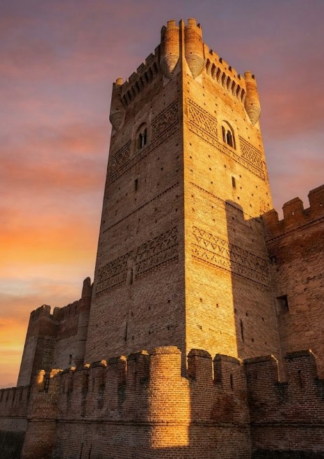 Torre del Homenaje del Castillo de La Mota.